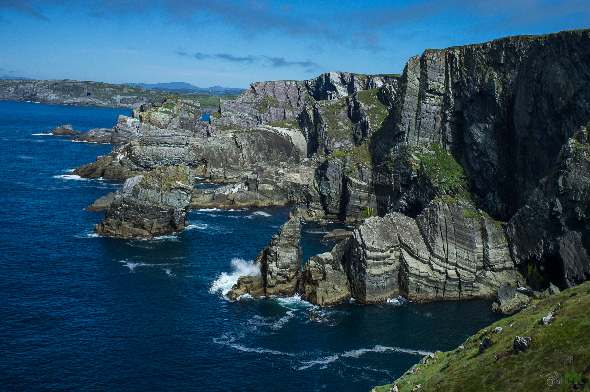Éire, a phéarla mo longa